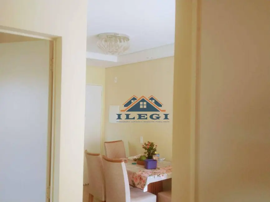 Apartamento com 2 quartos à venda, 52m2 em João XXIII, Vinhedo - SP - imagem 3 Foto 3 de Apartamento com 2 quartos à venda, 52m2 em João XXIII, Vinhedo - SP