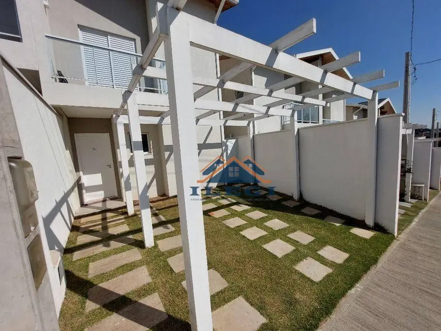 Foto 1 de Casa de Condomínio com 3 quartos à venda, 200m2 em Pinheirinho, Vinhedo - SP