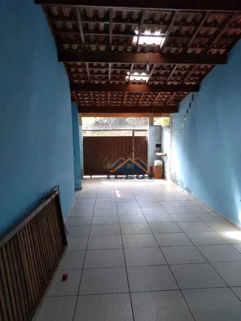 Foto 2 de Casa com 2 quartos à venda, 150m2 em João XXIII, Vinhedo - SP