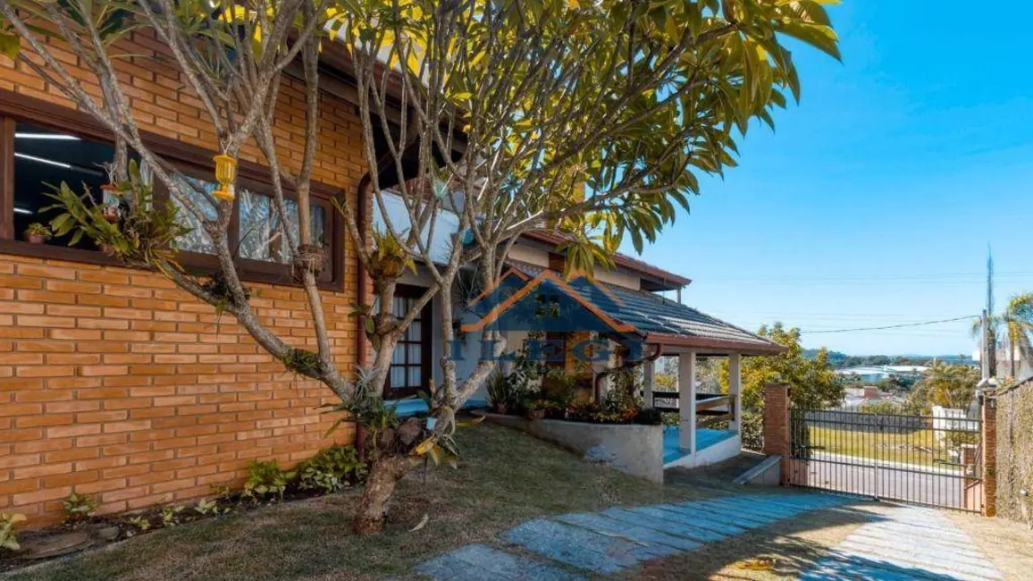 Foto 6 de Casa de Condomínio com 3 quartos à venda, 1073m2 em Vinhedo - SP