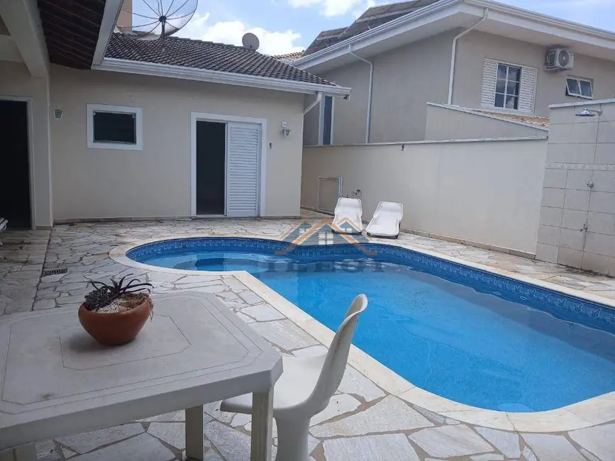 Casa de Condomínio com 3 quartos para alugar, 400m2 em Bosque, Vinhedo - SP - imagem 6 Foto 6 de Casa de Condomínio com 3 quartos para alugar, 400m2 em Bosque, Vinhedo - SP