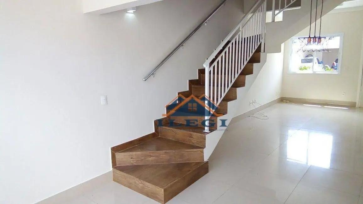 Foto 6 de Casa de Condomínio com 3 quartos à venda, 200m2 em Chácaras Silvania, Valinhos - SP