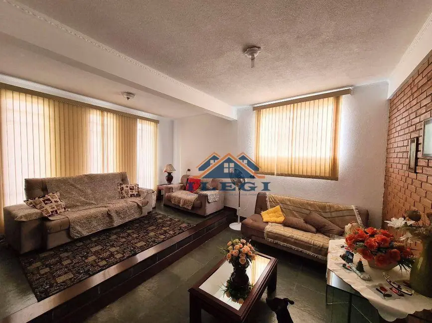 Foto 1 de Casa com 3 quartos à venda, 296m2 em Capela, Vinhedo - SP