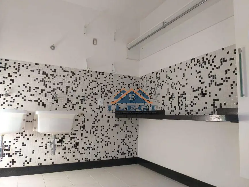 Casa de Condomínio com 3 quartos à venda, 1000m2 em Pinheiro, Valinhos - SP - imagem 6 Foto 6 de Casa de Condomínio com 3 quartos à venda, 1000m2 em Pinheiro, Valinhos - SP