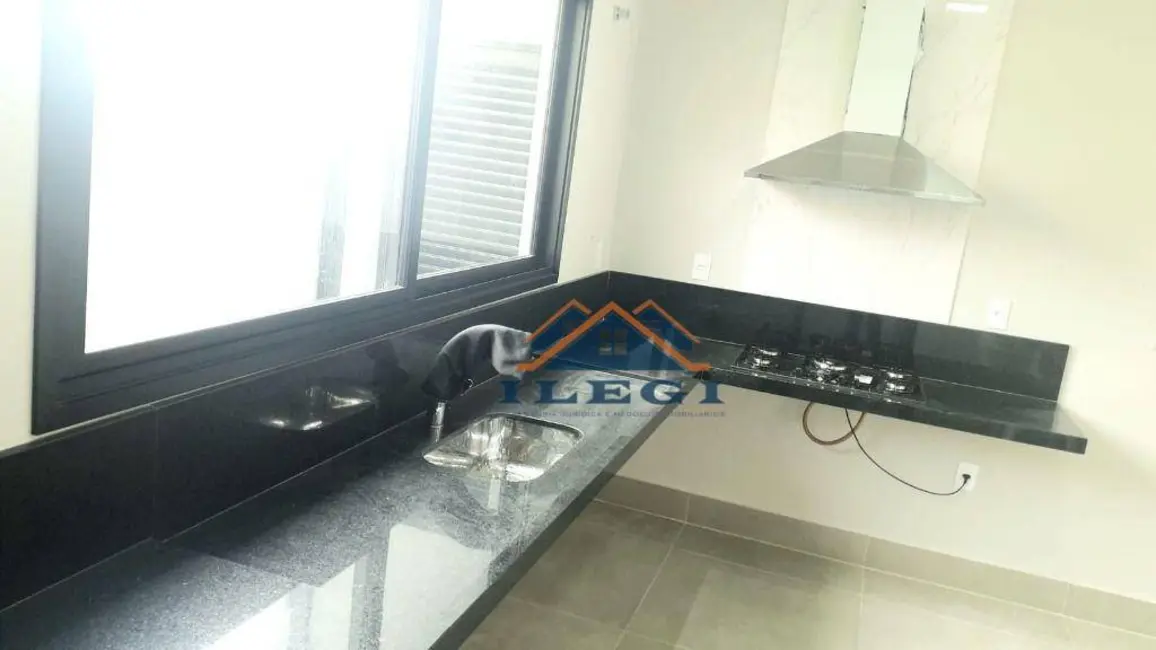 Casa de Condomínio com 3 quartos à venda, 308m2 em Pinheiro, Valinhos - SP - imagem 4 Foto 4 de Casa de Condomínio com 3 quartos à venda, 308m2 em Pinheiro, Valinhos - SP