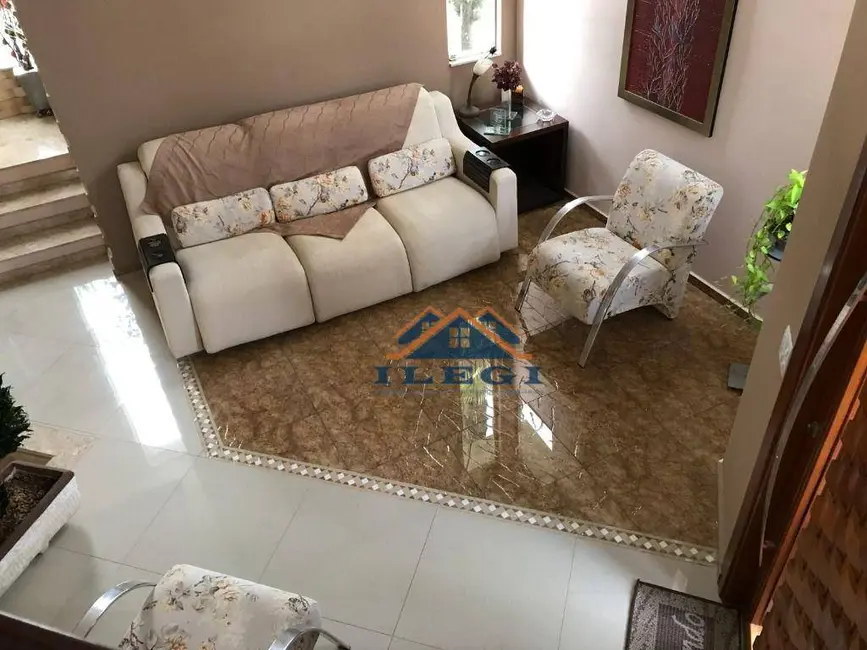 Foto 2 de Casa de Condomínio com 3 quartos à venda, 320m2 em Pinheiro, Valinhos - SP