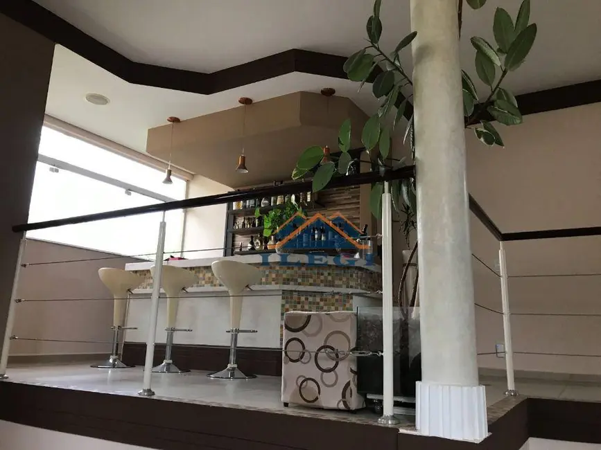 Casa de Condomínio com 3 quartos à venda, 320m2 em Pinheiro, Valinhos - SP - imagem 7 Foto 7 de Casa de Condomínio com 3 quartos à venda, 320m2 em Pinheiro, Valinhos - SP