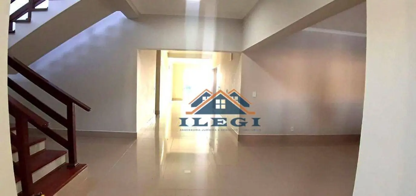 Casa de Condomínio com 4 quartos à venda, 1000m2 em Pinheiro, Valinhos - SP - imagem 5 Foto 5 de Casa de Condomínio com 4 quartos à venda, 1000m2 em Pinheiro, Valinhos - SP