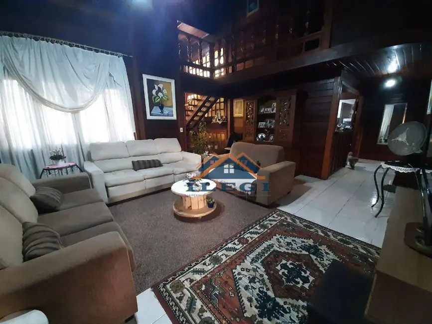 Foto 3 de Casa com 3 quartos à venda, 334m2 em Centro, Vinhedo - SP