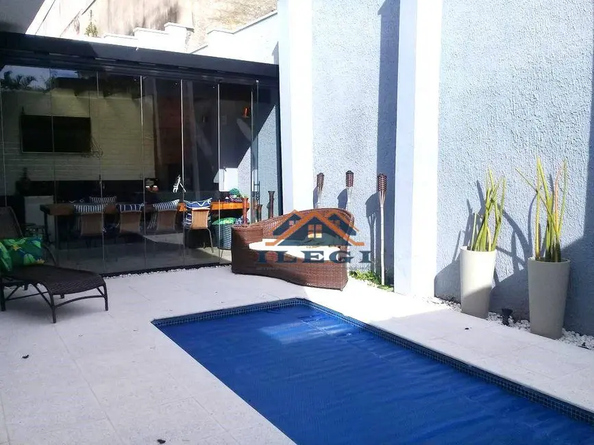 Foto 5 de Casa de Condomínio com 3 quartos à venda, 300m2 em Pinheirinho, Vinhedo - SP