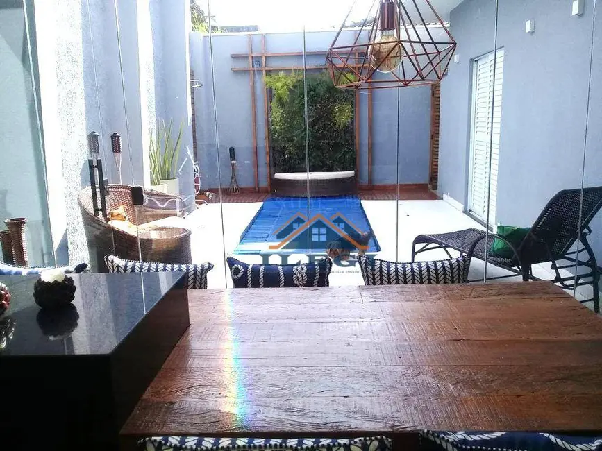 Foto 4 de Casa de Condomínio com 3 quartos à venda, 300m2 em Pinheirinho, Vinhedo - SP