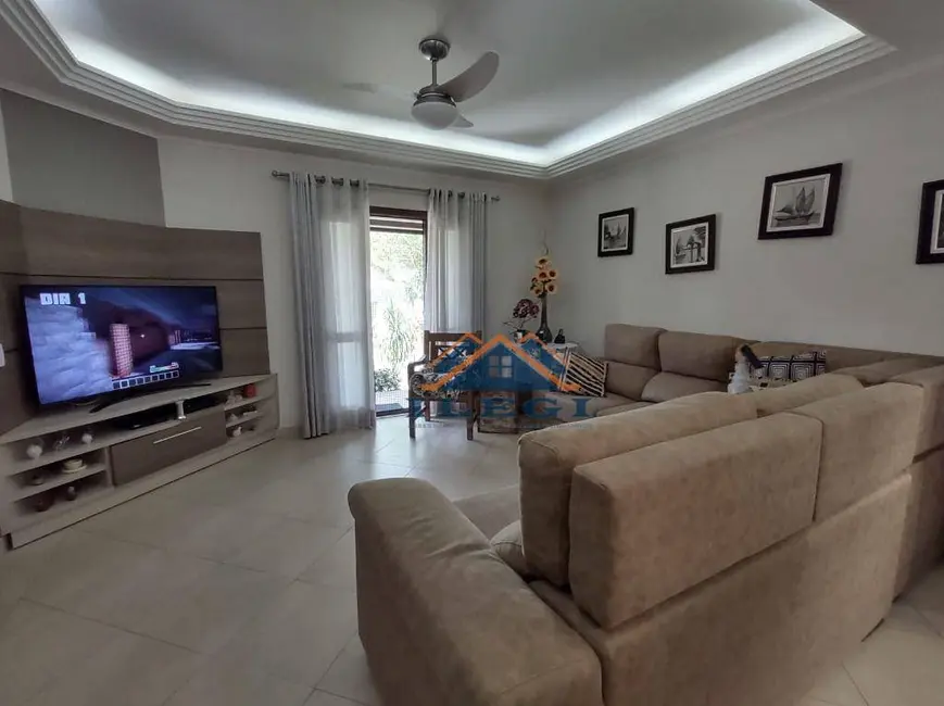 Foto 7 de Casa de Condomínio com 4 quartos à venda, 300m2 em Bosque, Vinhedo - SP