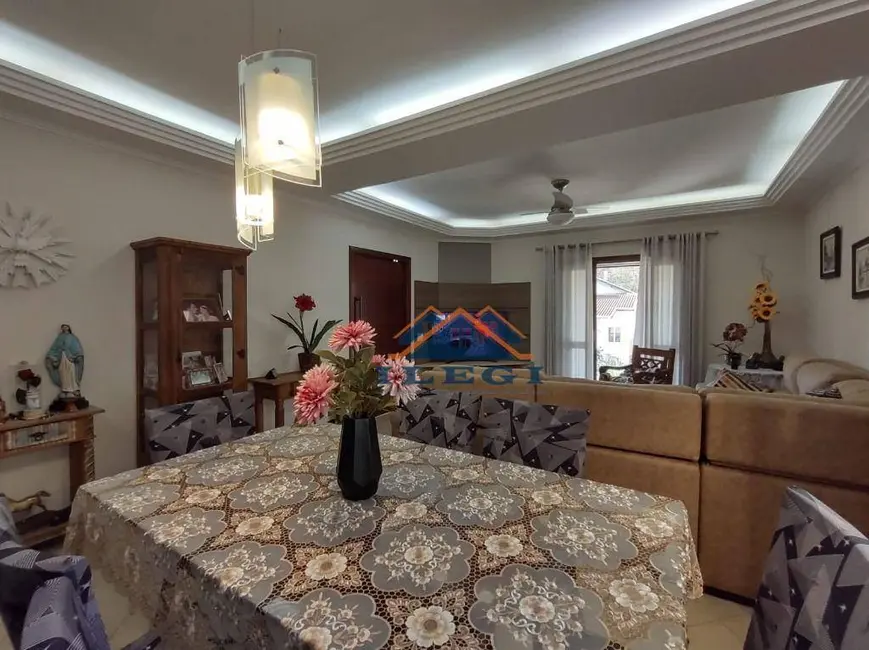 Foto 3 de Casa de Condomínio com 4 quartos à venda, 300m2 em Bosque, Vinhedo - SP