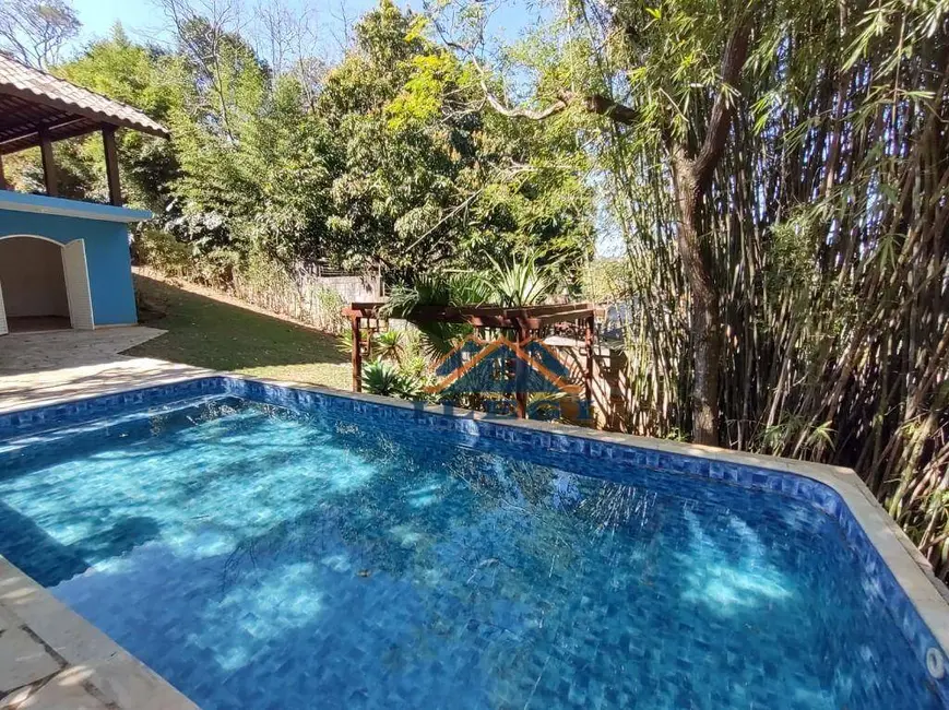 Chácara com 4 quartos à venda, 2330m2 em Parque Valinhos, Valinhos - SP - imagem 4 Foto 4 de Chácara com 4 quartos à venda, 2330m2 em Parque Valinhos, Valinhos - SP