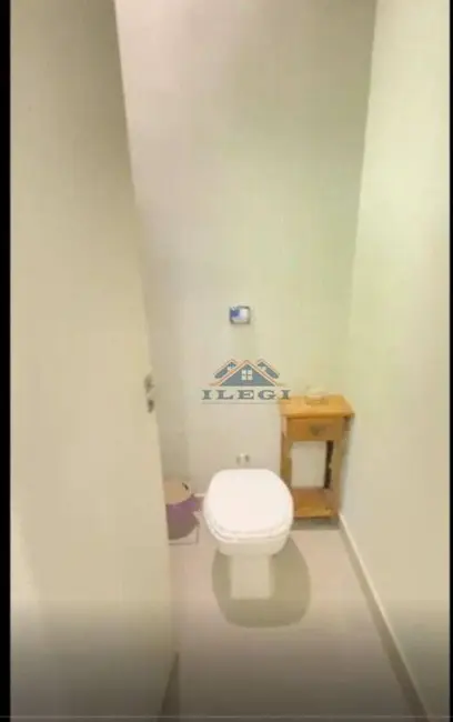 Foto 9 de Casa de Condomínio com 3 quartos para alugar, 300m2 em Pinheirinho, Vinhedo - SP