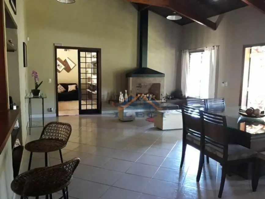 Foto 9 de Casa de Condomínio com 3 quartos à venda, 2505m2 em Caixa D´Água, Vinhedo - SP