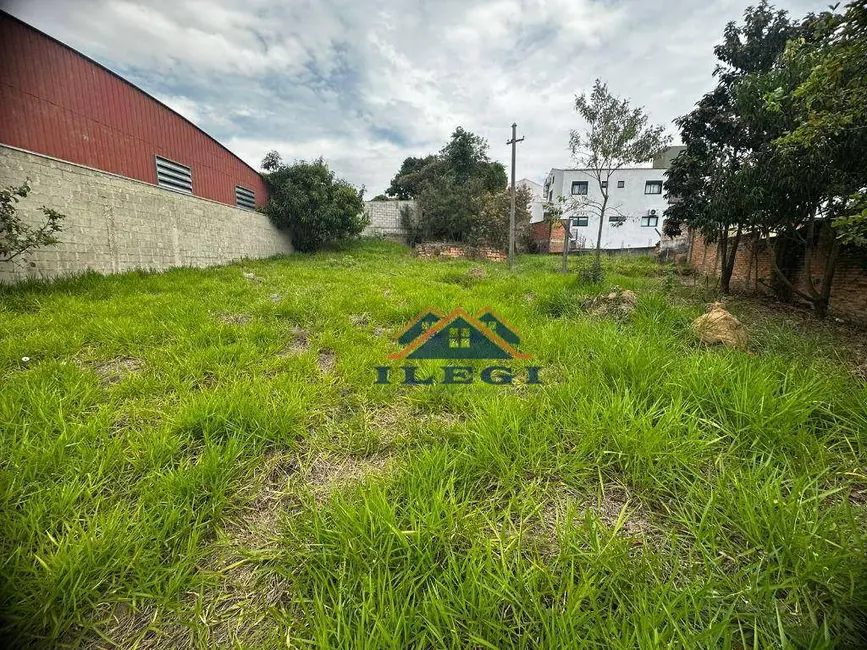Foto 5 de Terreno / Lote à venda, 667m2 em Centro, Vinhedo - SP
