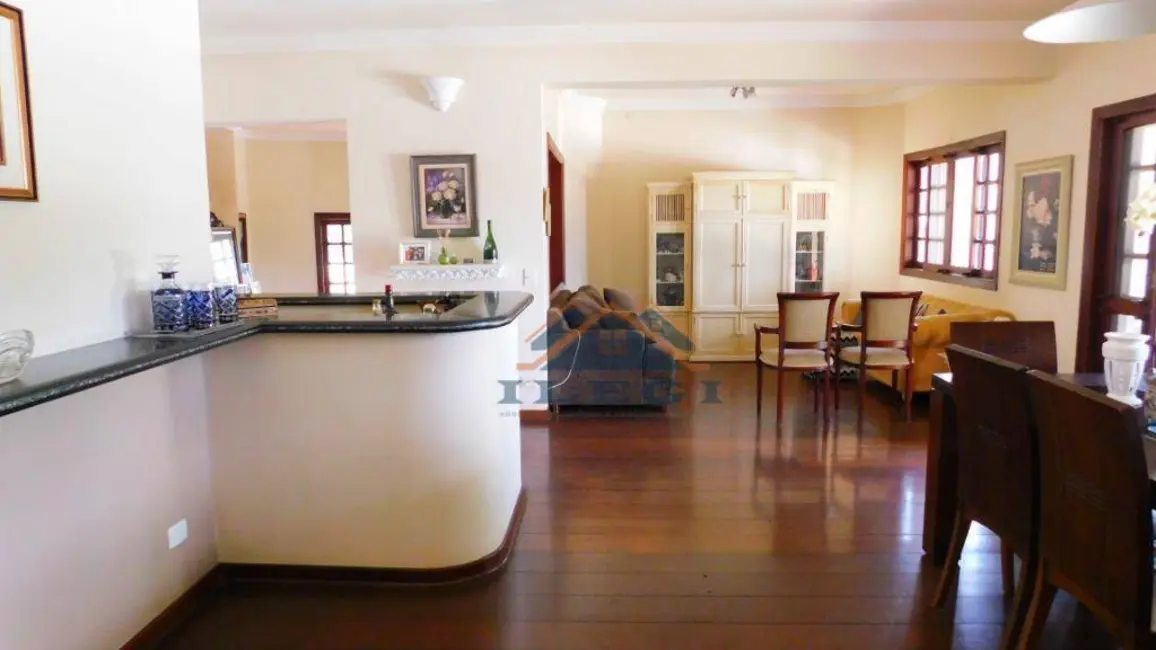 Foto 9 de Casa de Condomínio com 4 quartos à venda, 909m2 em Marambaia, Vinhedo - SP