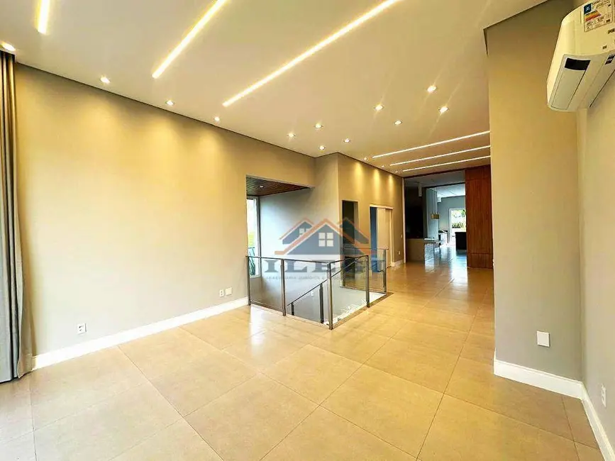 Foto 5 de Casa de Condomínio com 5 quartos à venda e para alugar, 800m2 em Vinhedo - SP