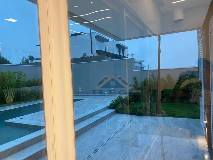 Casa de Condomínio com 5 quartos à venda e para alugar, 800m2 em Vinhedo - SP - imagem 3 Foto 3 de Casa de Condomínio com 5 quartos à venda e para alugar, 800m2 em Vinhedo - SP