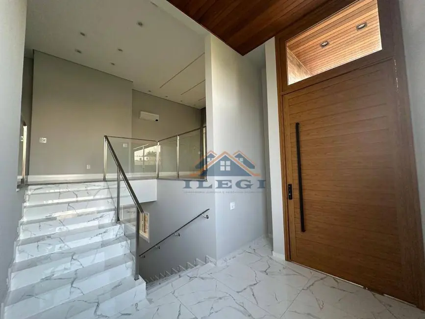 Foto 3 de Casa de Condomínio com 5 quartos à venda e para alugar, 800m2 em Vinhedo - SP