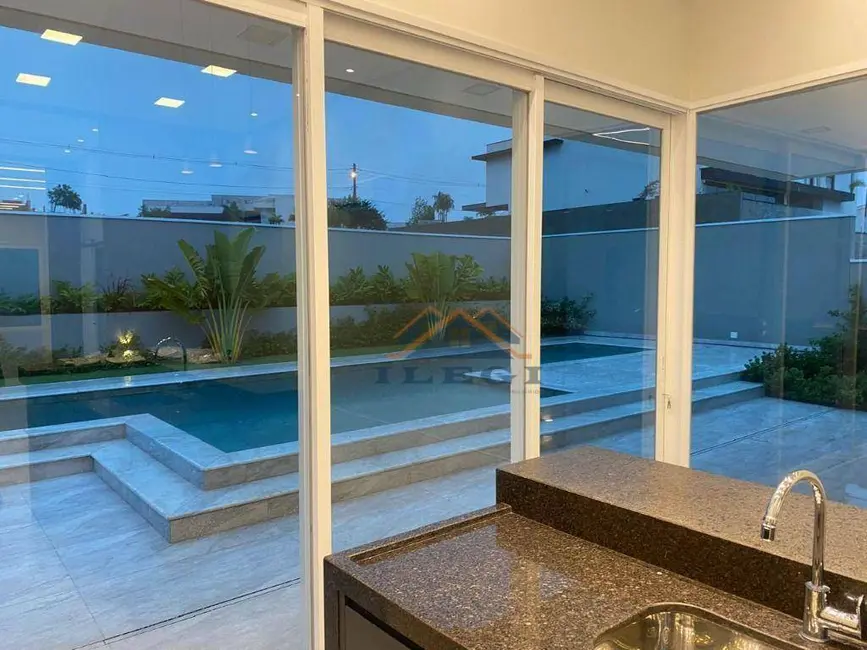 Casa de Condomínio com 5 quartos à venda e para alugar, 800m2 em Vinhedo - SP - imagem 1 Foto 1 de Casa de Condomínio com 5 quartos à venda e para alugar, 800m2 em Vinhedo - SP