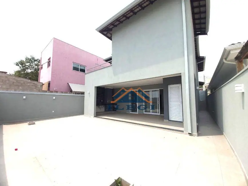 Casa de Condomínio com 3 quartos à venda, 300m2 em Lenheiro, Valinhos - SP - imagem 4 Foto 4 de Casa de Condomínio com 3 quartos à venda, 300m2 em Lenheiro, Valinhos - SP