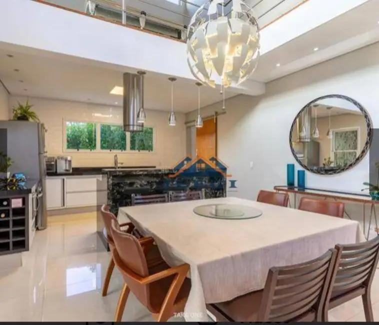 Foto 1 de Casa de Condomínio com 3 quartos à venda, 973m2 em Vinhedo - SP