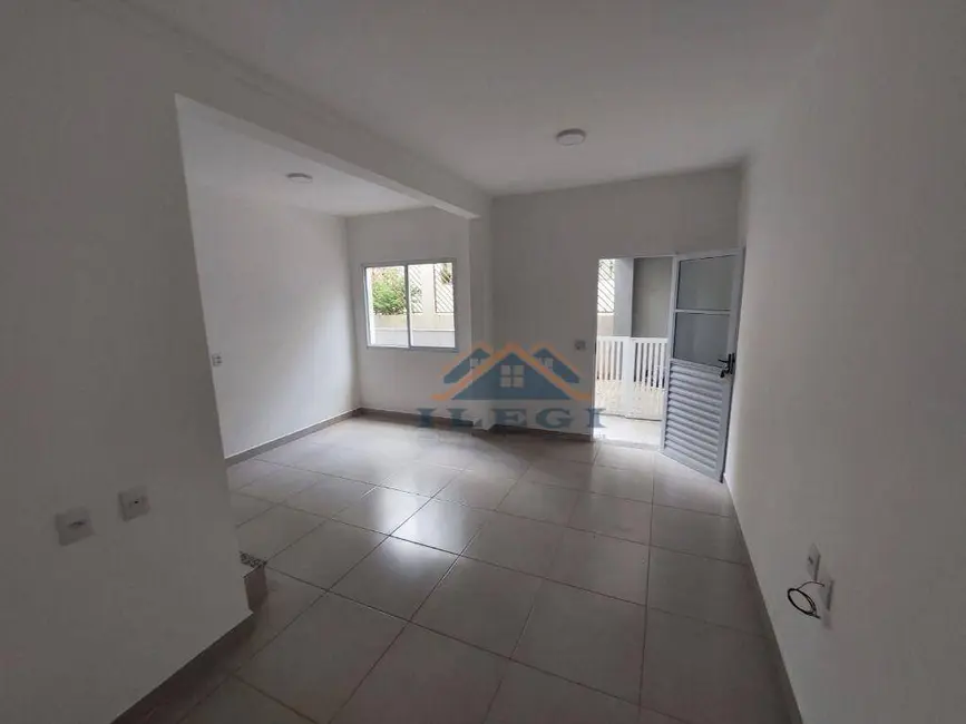 Foto 5 de Casa com 2 quartos para alugar, 100m2 em Pinheirinho, Vinhedo - SP
