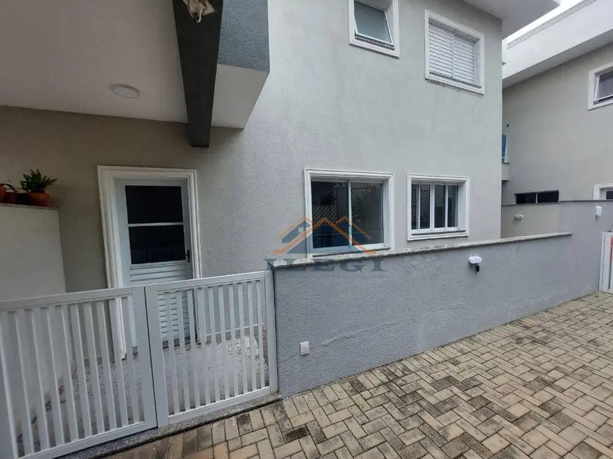 Foto 1 de Casa com 2 quartos para alugar, 100m2 em Pinheirinho, Vinhedo - SP