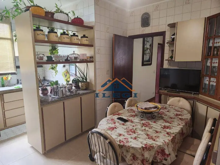 Apartamento com 4 quartos à venda, 154m2 em Centro, Catanduva - SP - imagem 6 Foto 6 de Apartamento com 4 quartos à venda, 154m2 em Centro, Catanduva - SP