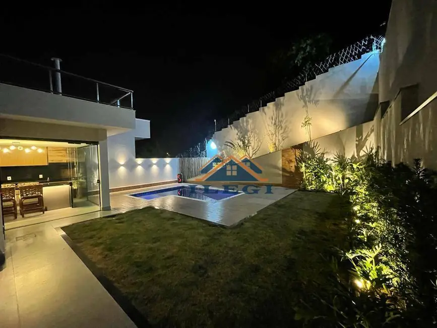 Foto 1 de Casa de Condomínio com 3 quartos à venda, 360m2 em Santa Cruz, Valinhos - SP
