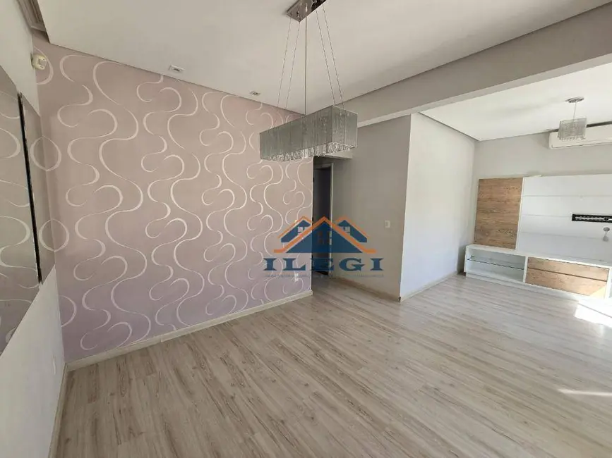 Foto 1 de Casa de Condomínio com 4 quartos para alugar, 250m2 em Medeiros, Jundiai - SP