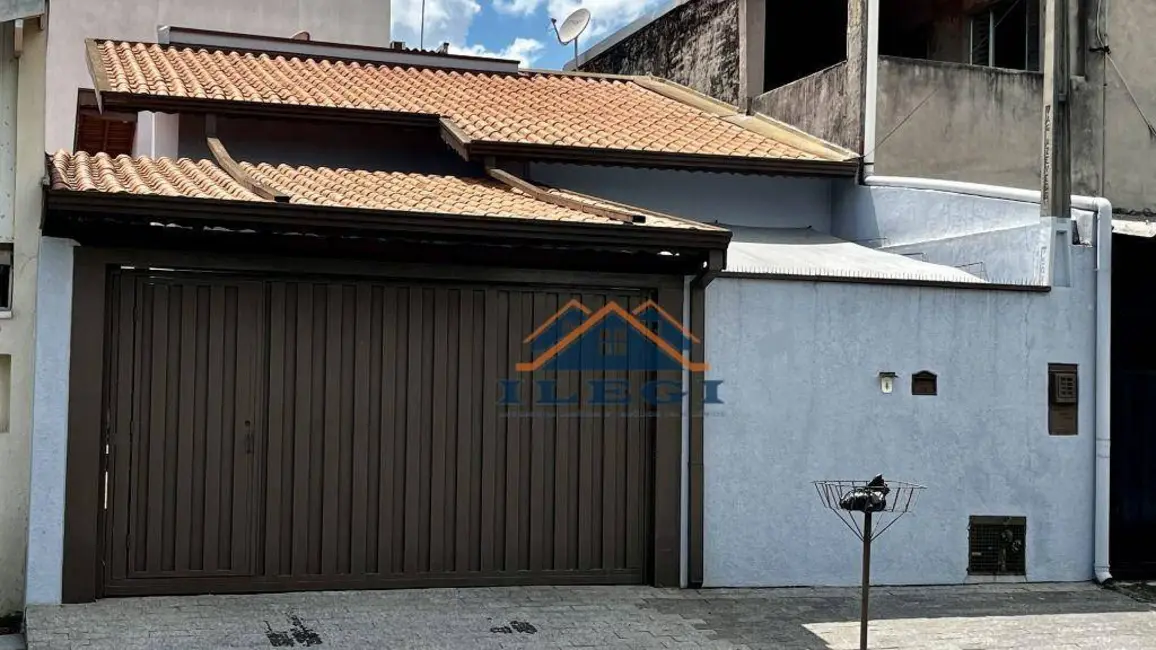 Foto 1 de Casa com 2 quartos à venda, 160m2 em Capela, Vinhedo - SP