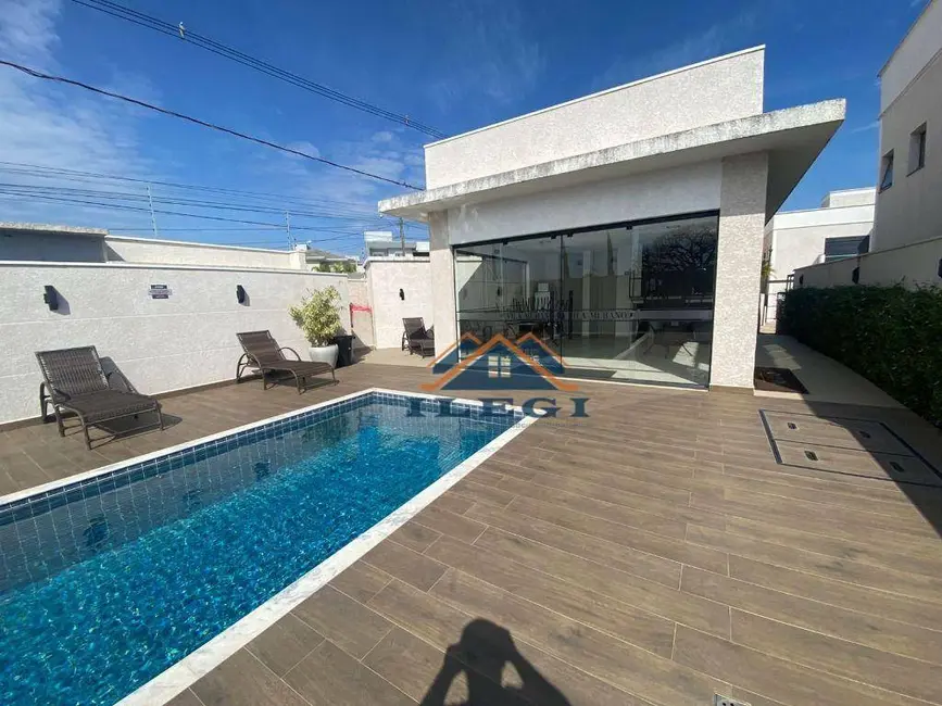 Foto 1 de Casa de Condomínio com 3 quartos à venda, 120m2 em Chácaras Silvania, Valinhos - SP