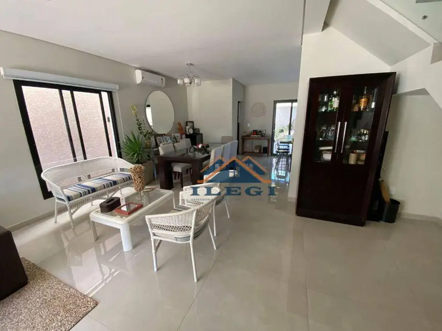 Foto 5 de Casa de Condomínio com 3 quartos à venda, 120m2 em Chácaras Silvania, Valinhos - SP