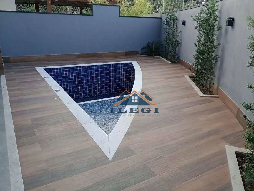 Casa de Condomínio com 3 quartos à venda, 309m2 em Santa Cruz, Valinhos - SP - imagem 6 Foto 6 de Casa de Condomínio com 3 quartos à venda, 309m2 em Santa Cruz, Valinhos - SP