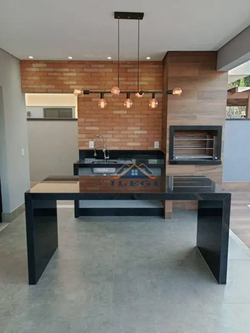 Casa de Condomínio com 3 quartos à venda, 309m2 em Santa Cruz, Valinhos - SP - imagem 9 Foto 9 de Casa de Condomínio com 3 quartos à venda, 309m2 em Santa Cruz, Valinhos - SP