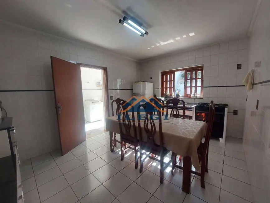 Casa com 2 quartos à venda, 289m2 em Nova Vinhedo, Vinhedo - SP - imagem 8 Foto 8 de Casa com 2 quartos à venda, 289m2 em Nova Vinhedo, Vinhedo - SP