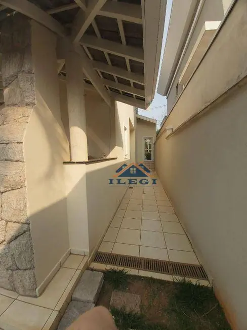 Foto 9 de Casa de Condomínio com 3 quartos à venda e para alugar, 300m2 em Bosque, Vinhedo - SP