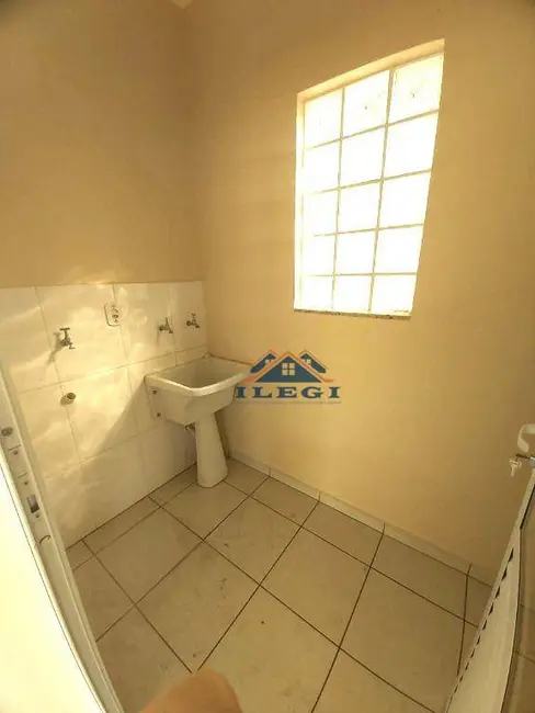 Foto 8 de Casa de Condomínio com 3 quartos à venda e para alugar, 300m2 em Bosque, Vinhedo - SP