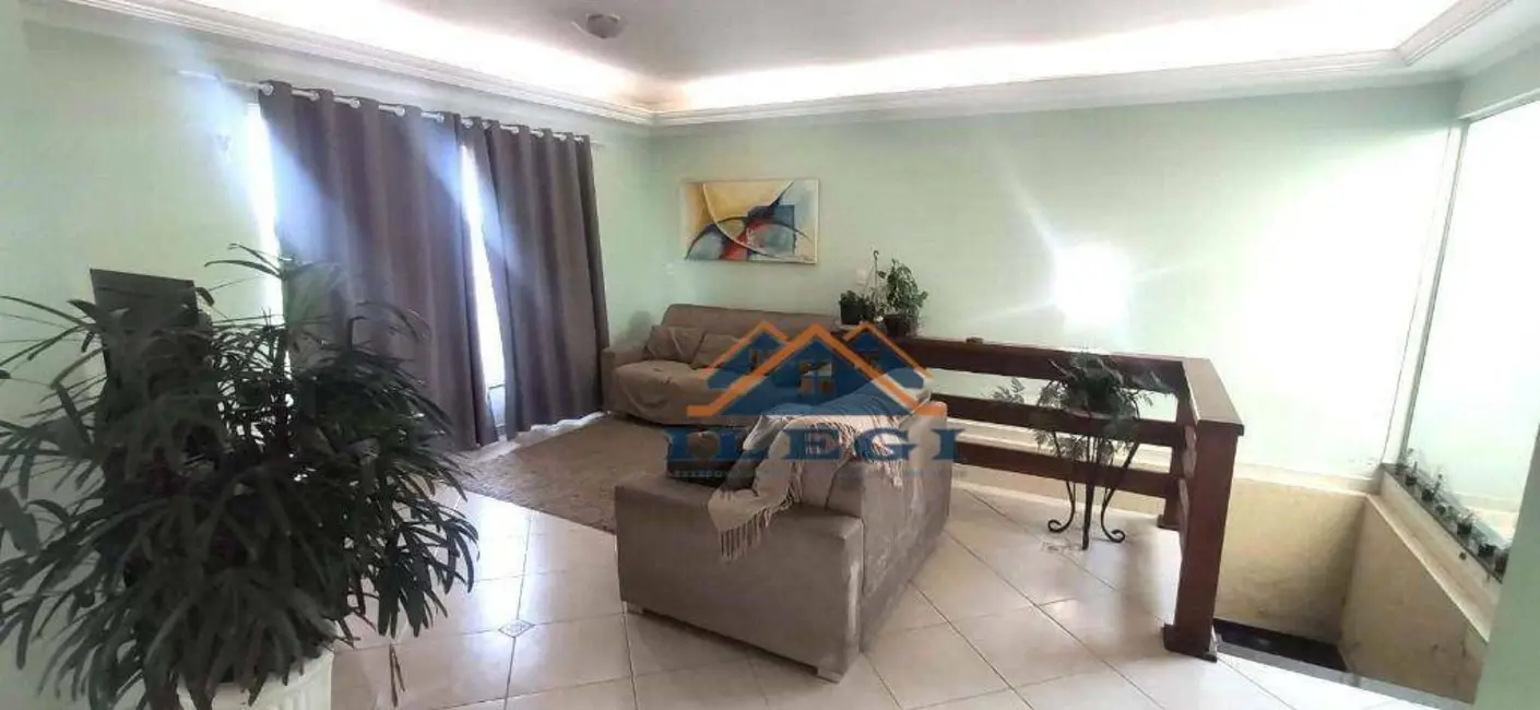 Casa com 3 quartos à venda, 250m2 em Bosque, Vinhedo - SP - imagem 9 Foto 9 de Casa com 3 quartos à venda, 250m2 em Bosque, Vinhedo - SP