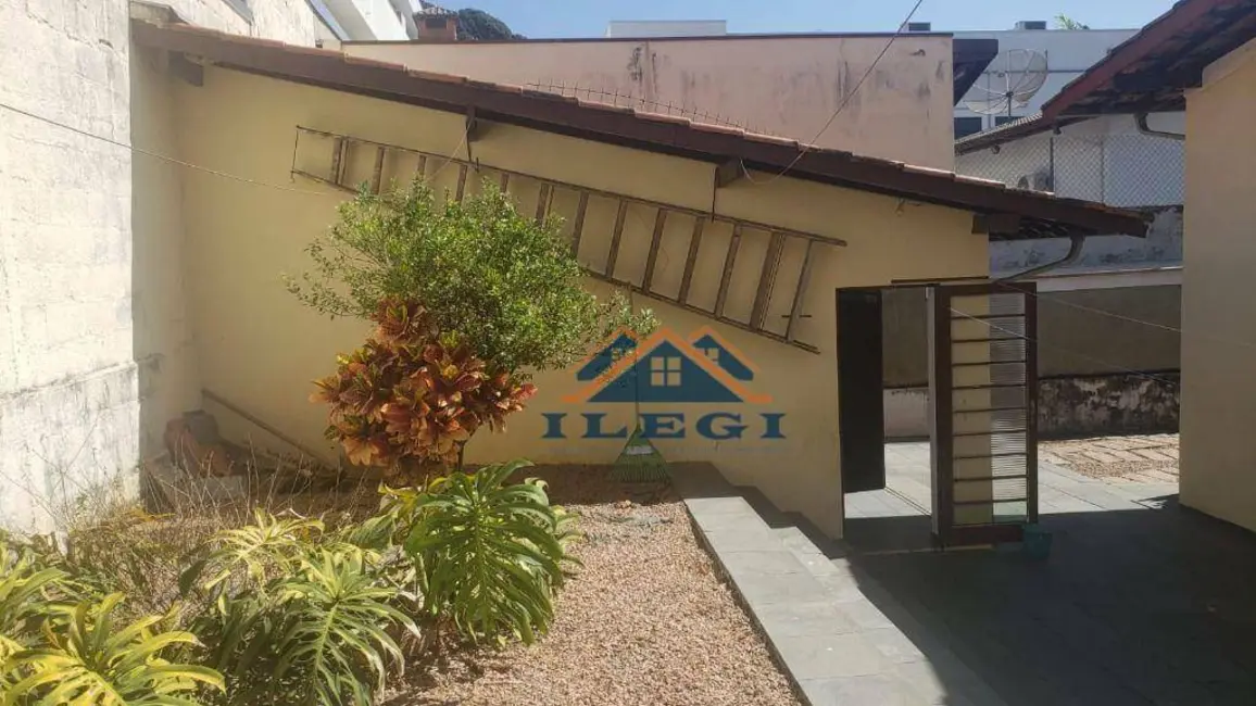 Foto 3 de Casa com 3 quartos à venda, 480m2 em Santa Rosa, Vinhedo - SP