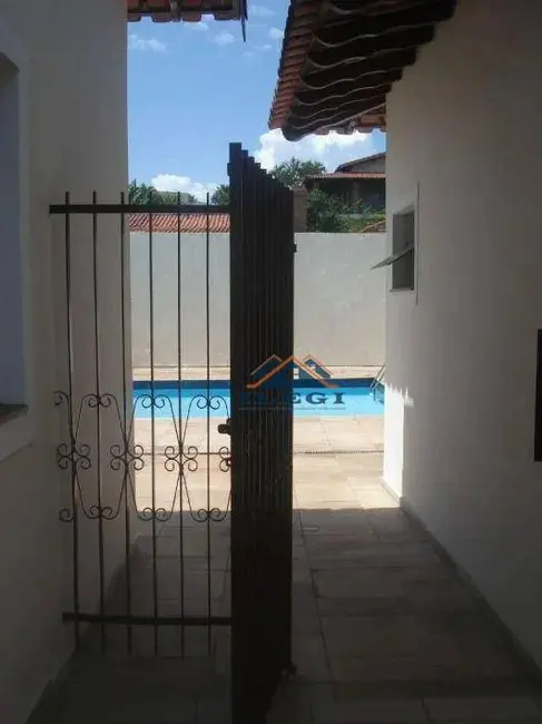 Foto 9 de Casa de Condomínio com 3 quartos à venda e para alugar, 800m2 em Marambaia, Vinhedo - SP