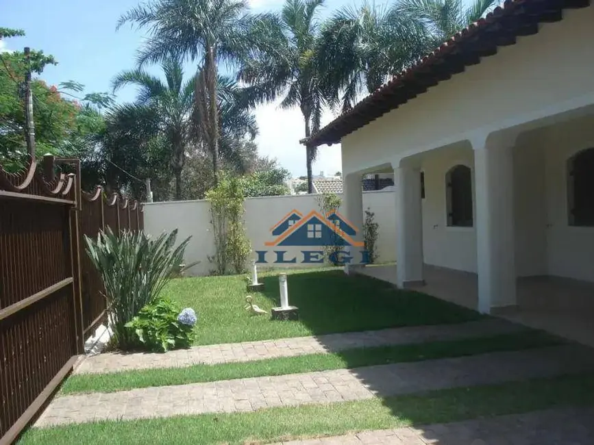 Foto 2 de Casa de Condomínio com 3 quartos à venda e para alugar, 800m2 em Marambaia, Vinhedo - SP