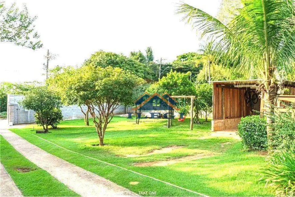 Foto 4 de Chácara com 3 quartos à venda, 1015m2 em Pinheirinho, Vinhedo - SP