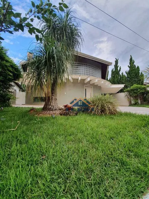 Foto 3 de Casa de Condomínio com 3 quartos à venda, 450m2 em Louveira - SP