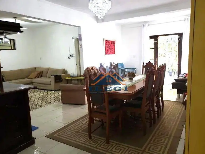 Chácara com 5 quartos à venda, 2159m2 em Chácaras São Bento, Valinhos - SP - imagem 5 Foto 5 de Chácara com 5 quartos à venda, 2159m2 em Chácaras São Bento, Valinhos - SP