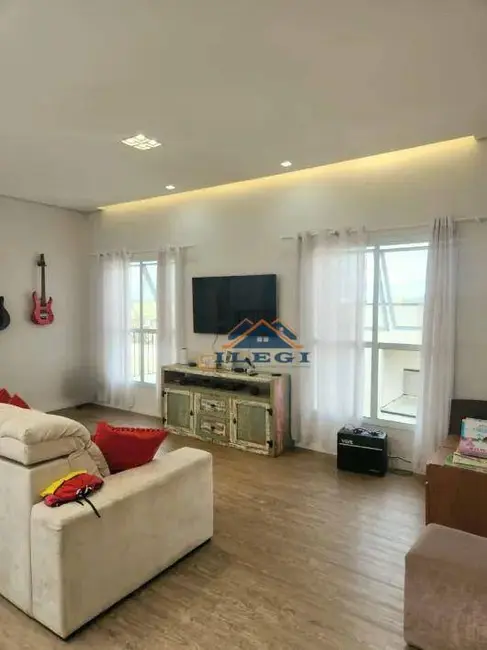 Casa de Condomínio com 4 quartos à venda, 317m2 em Valinhos - SP - imagem 5 Foto 5 de Casa de Condomínio com 4 quartos à venda, 317m2 em Valinhos - SP