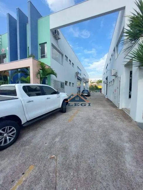 Sala Comercial para alugar, 115m2 em Santa Rosa, Vinhedo - SP - imagem 8 Foto 8 de Sala Comercial para alugar, 115m2 em Santa Rosa, Vinhedo - SP